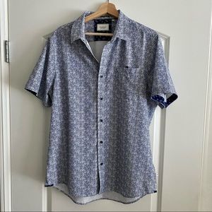 7 Diamonds 4-Way Stretch Short Sleeve Button Shirt